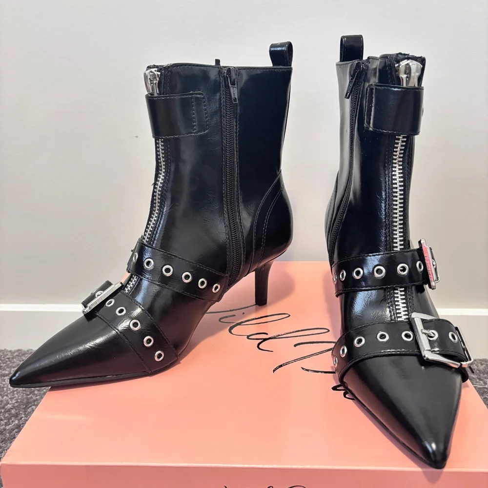 Wild Pair Women's Size 8 Black Moonbeam Buckle, Zip & Snap Booties NIB - Picture 7 of 14